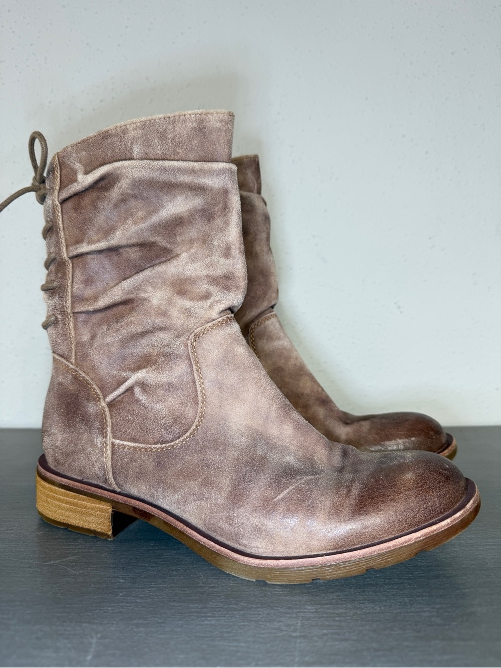 Sofft Aqua Waterproof Brown Leather Slouchy Laced Ankle Boots Women Sz 7.5 M